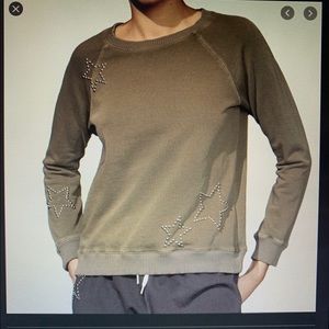 Monrow Star Stud Olive Pullover- S